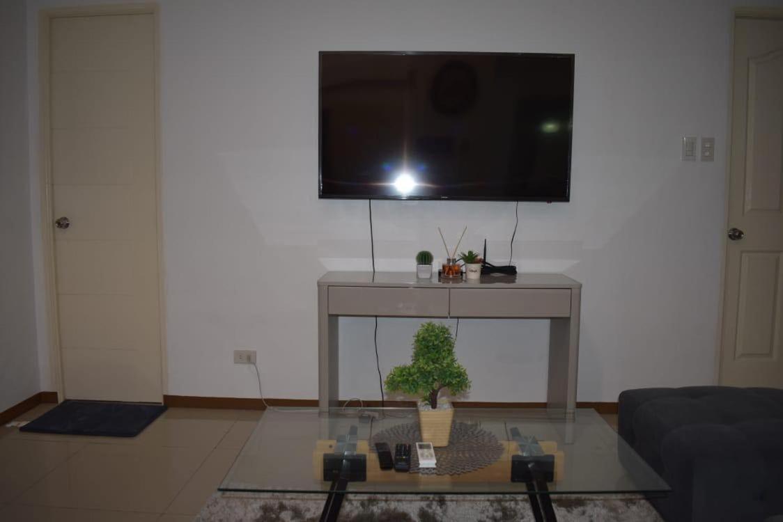 Affordable Makati Apt Manila Zewnętrze zdjęcie