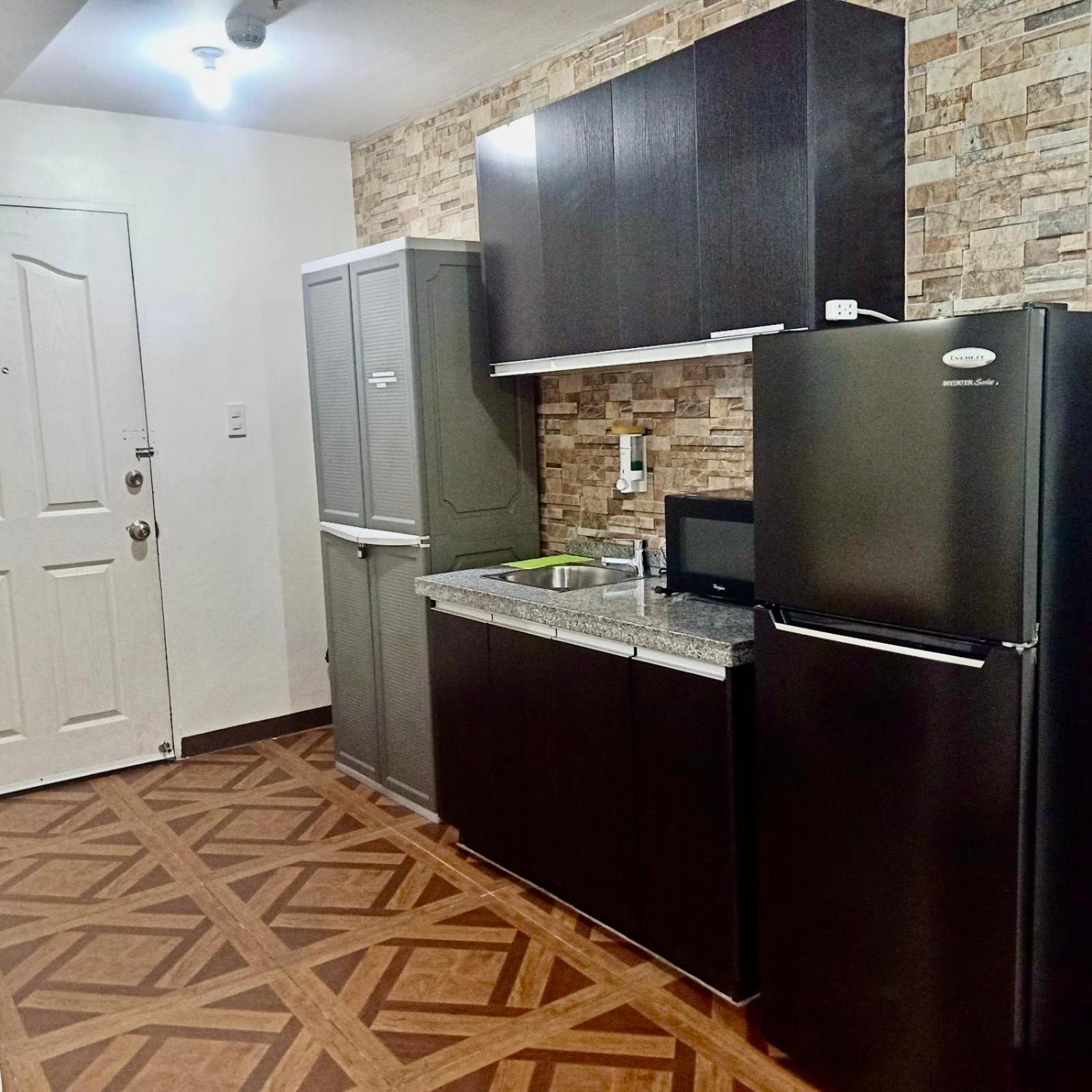 Affordable Makati Apt Manila Zewnętrze zdjęcie